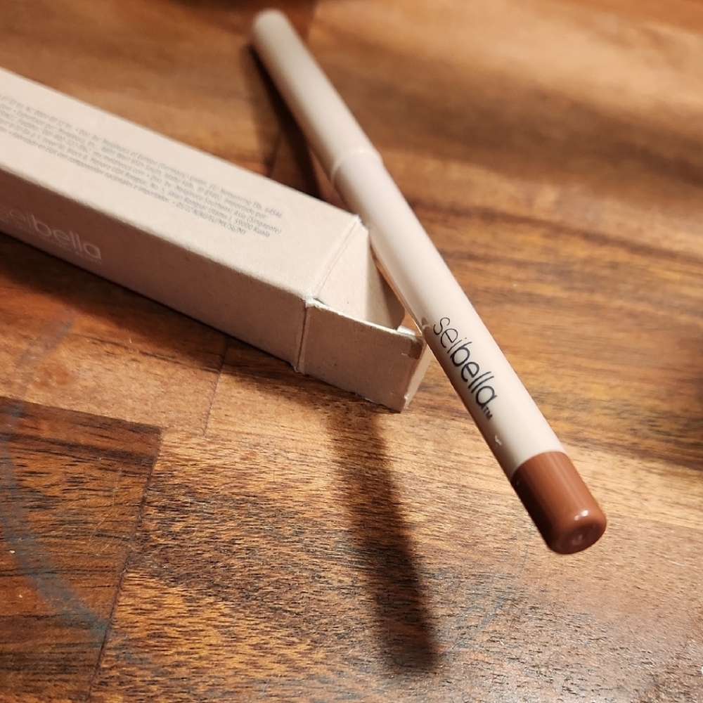Sei Bella Lip Liner NWT Bronzed rose